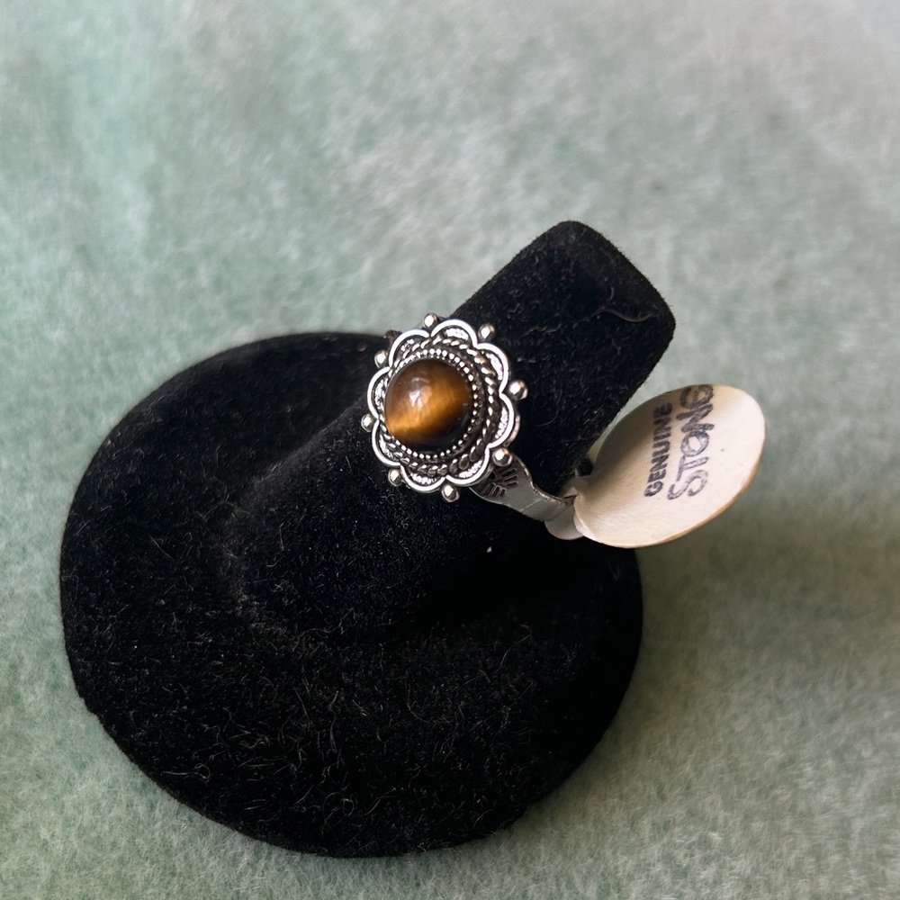 🍓UNCAS VINTAGE STERLING SILVER TIGERS EYE RING